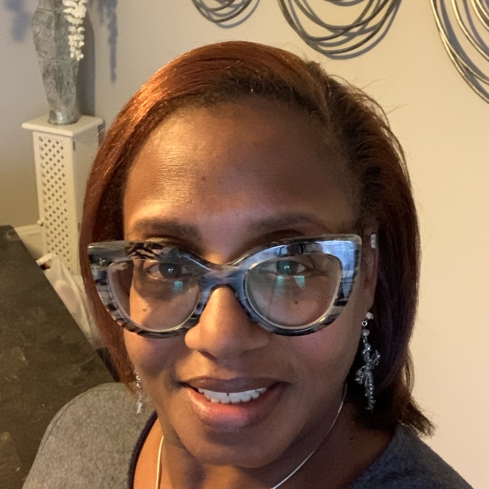 Meet your Posher, Tonya